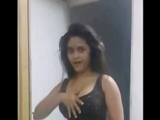 .com – Glum Indian Babe in arms Navneeta Dancing Shaking BigTits